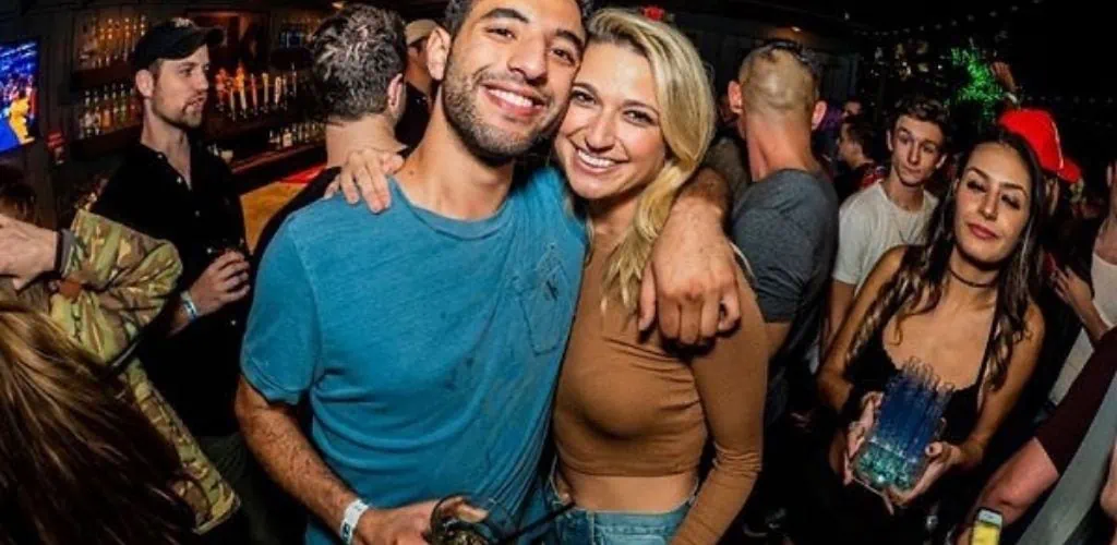 A young Raleigh MILF on a date at Still Life Nightclub