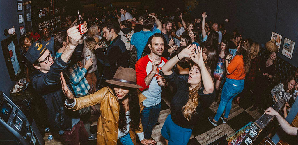 Nashville MILFs on the dance floor of No. 308