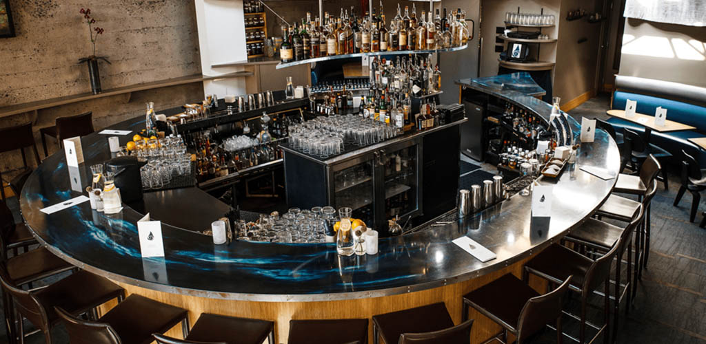 The classy circular bar of Teardrop Lounge