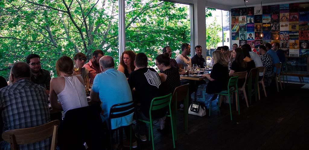 Lunchtime at Lonsdale Street Roasters