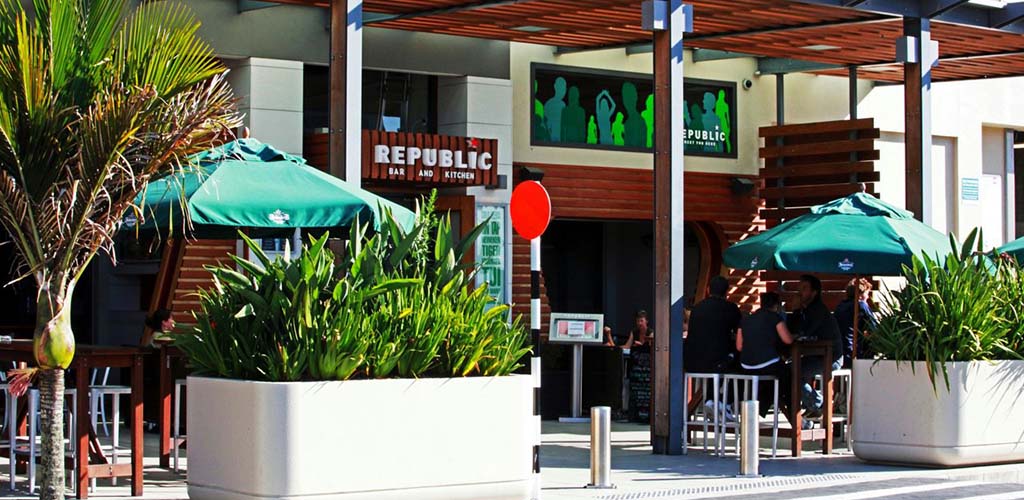 The patio of The Republic in the afternoon