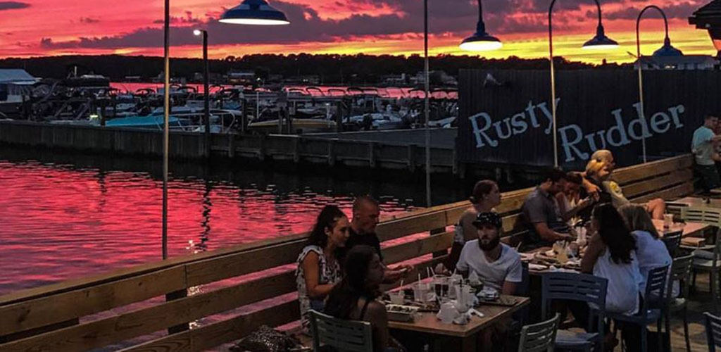 The sunset at the patio of Rusty Rudder