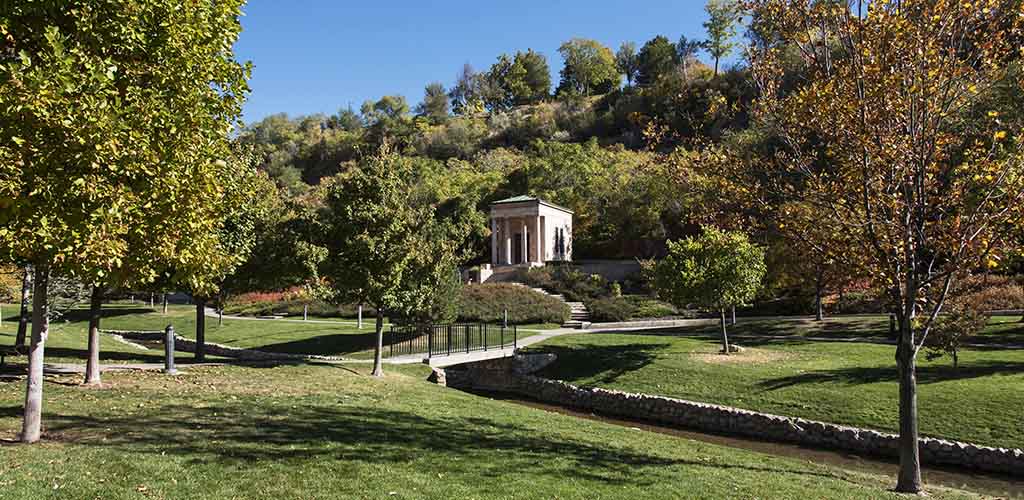 Memory Grove Park in the daytime