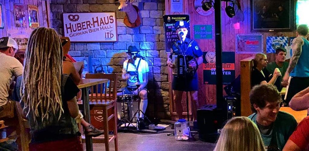 A live performance at Beer Corner