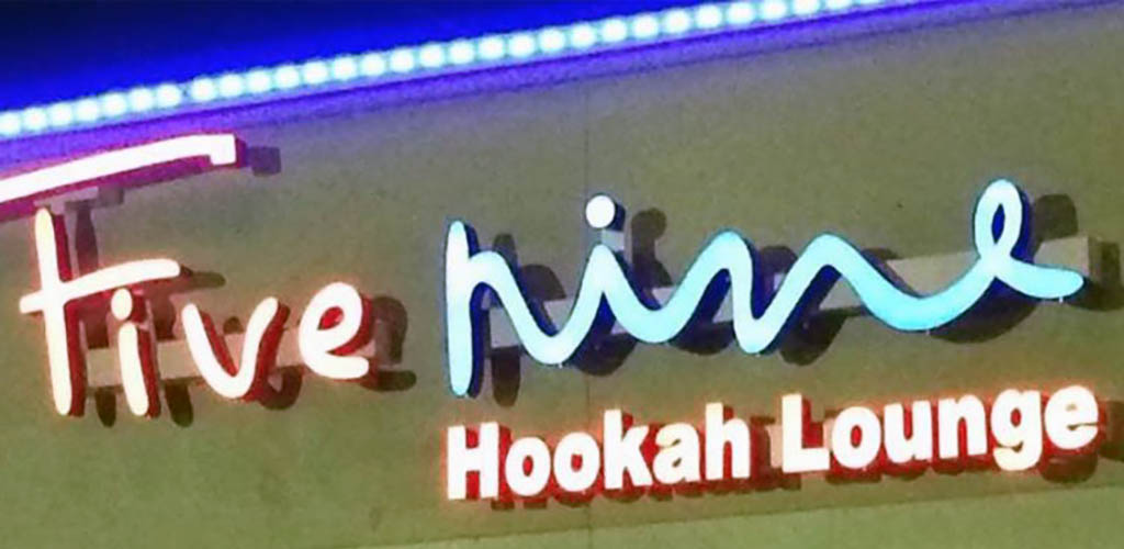 Five Nine Lounge sign