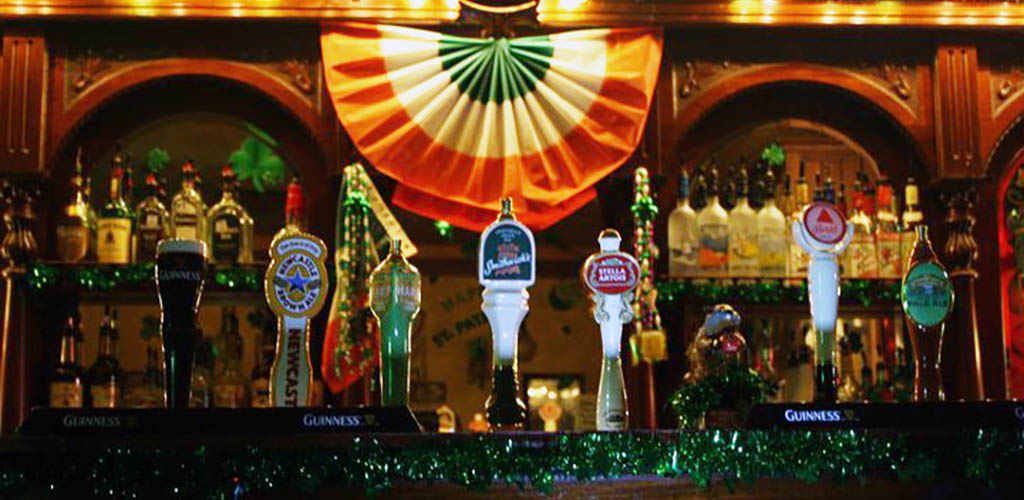 Cassidy’s Irish Pub is one of our favorite Corpus Christi hookup bars