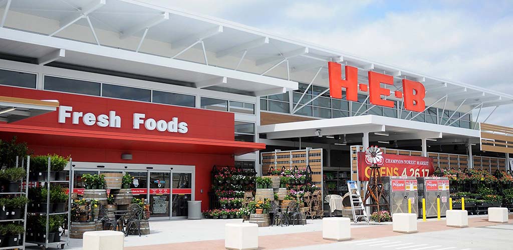 H-E-B plus! is an unexpected spot to meet singles for Laredo hookups