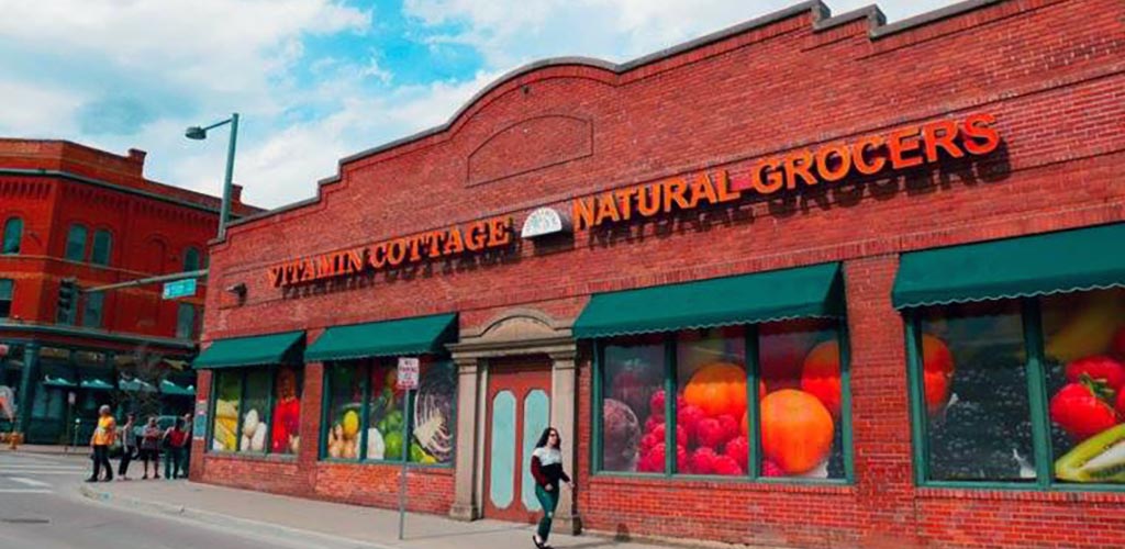 Natural Grocers is a health food lovers’ spot to find Aurora hookups