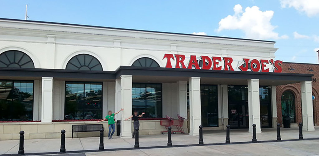 Find a sexy single in the aisles of Trader Joe’s looking to get laid in Baton Rouge