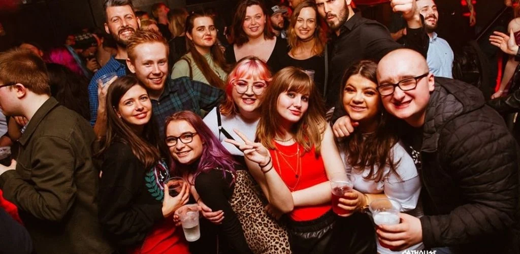 Glasgow singles hooking up and drinking at the Cathouse nightclub