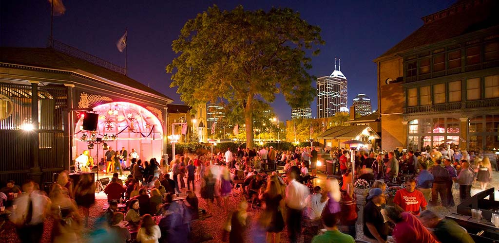 Beers and Indianapolis casual encounters come easy at Rathskeller