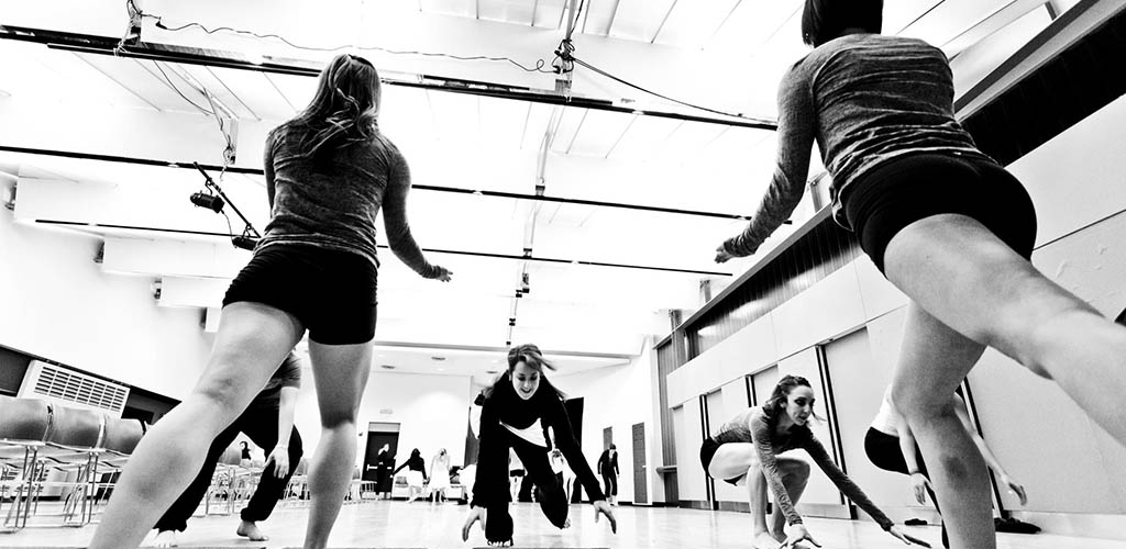 Urbanity Dance class full of single girls