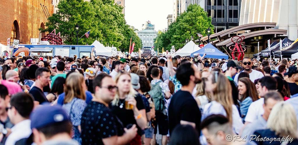 The huge crowd at Brewgaloo