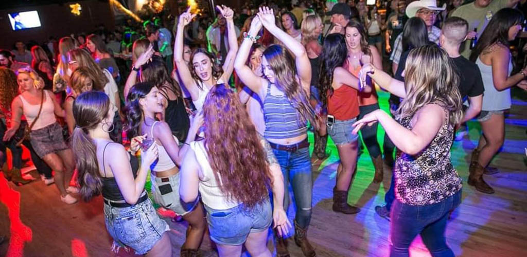 The wild dance floor of Denim and Diamonds where you can find hookups in Mesa