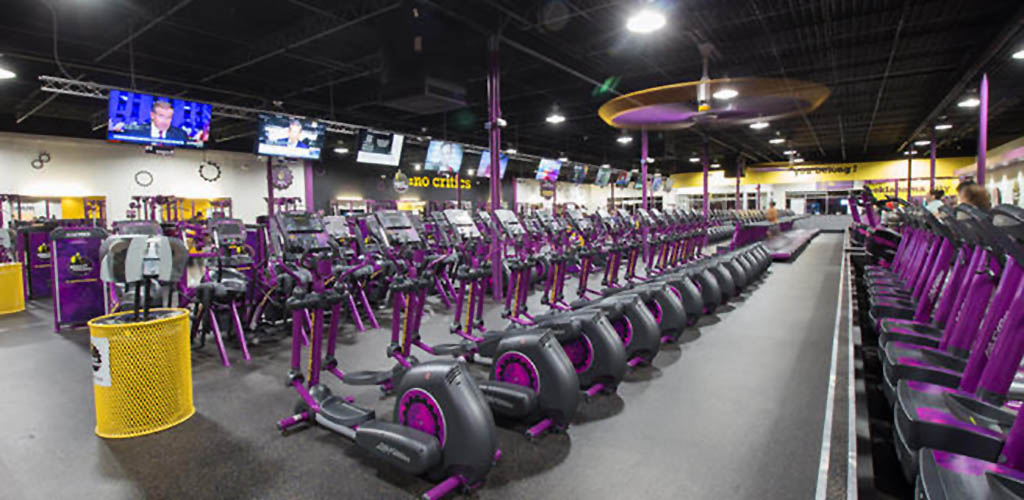 The many stationary bikes at Planet Fitness