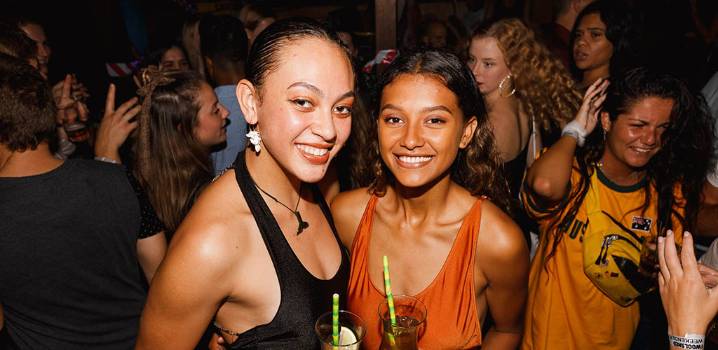 Cute Cairns girls at The Woolshed