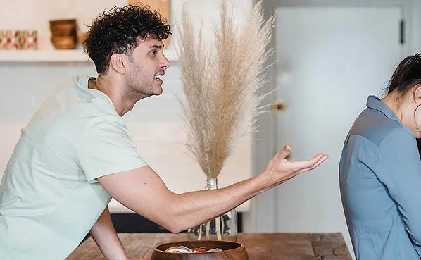 Couple fighting over emotional baggage from past relationships