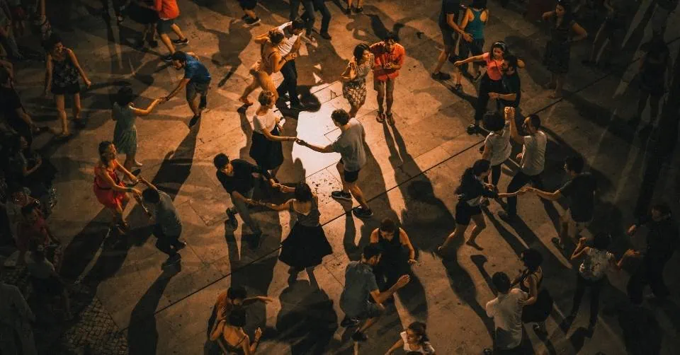 A couple dancing on a first date