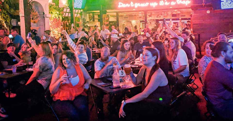 A crowd at Headquarters Beercade Nashville