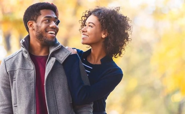 An attractive young couple dating in Atlanta in autumn